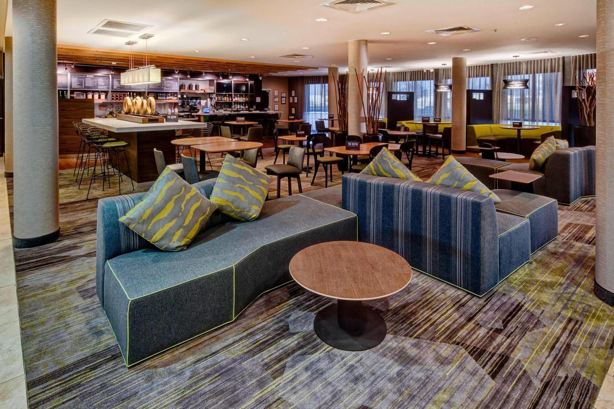 Courtyard By Marriott Alexandria Hotel Luaran gambar