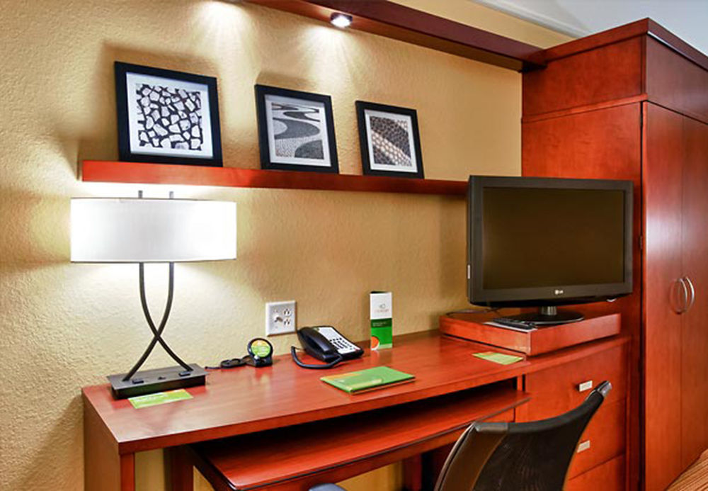 Courtyard By Marriott Alexandria Hotel Luaran gambar