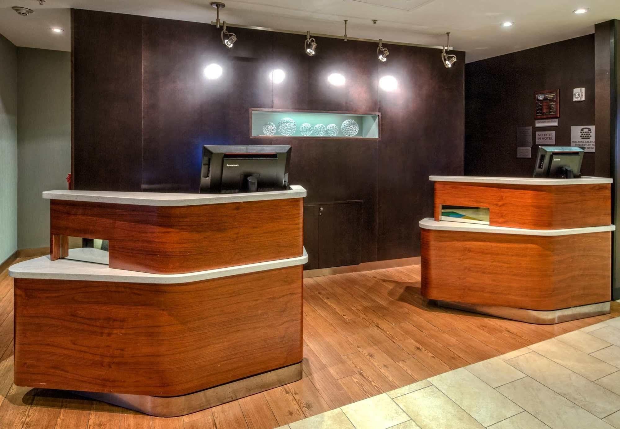 Courtyard By Marriott Alexandria Hotel Luaran gambar
